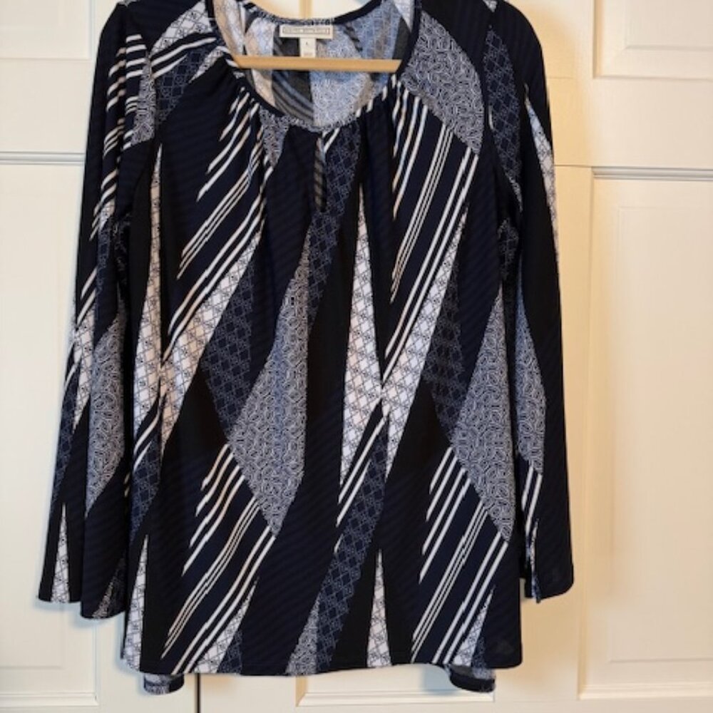 Dana Buchman Size L Top Worn Once